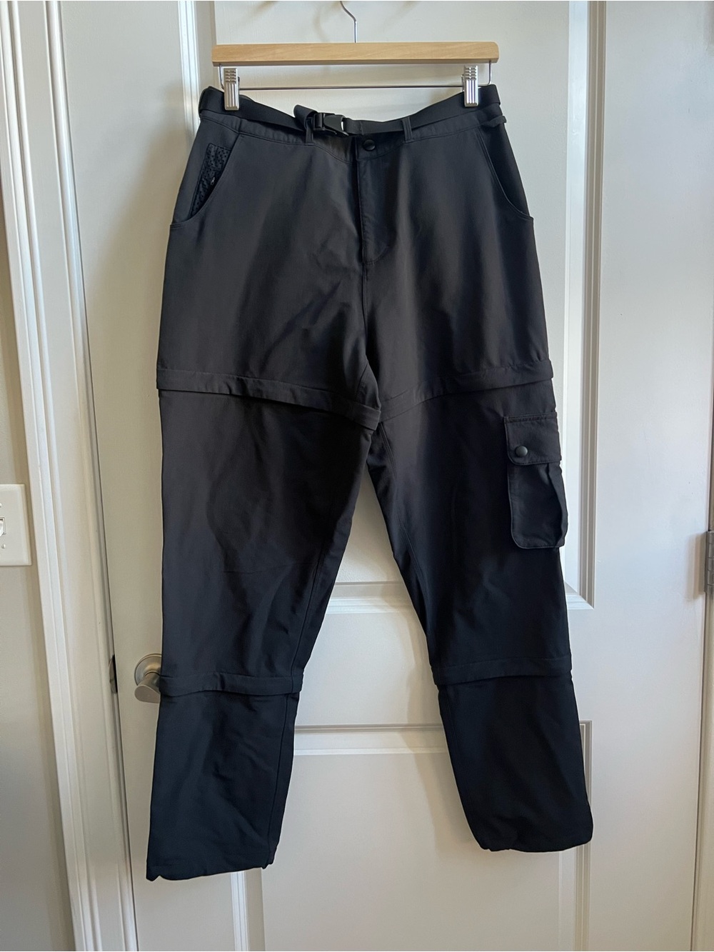 Outdoor Voices Black Men's Convertible Cargo Pants